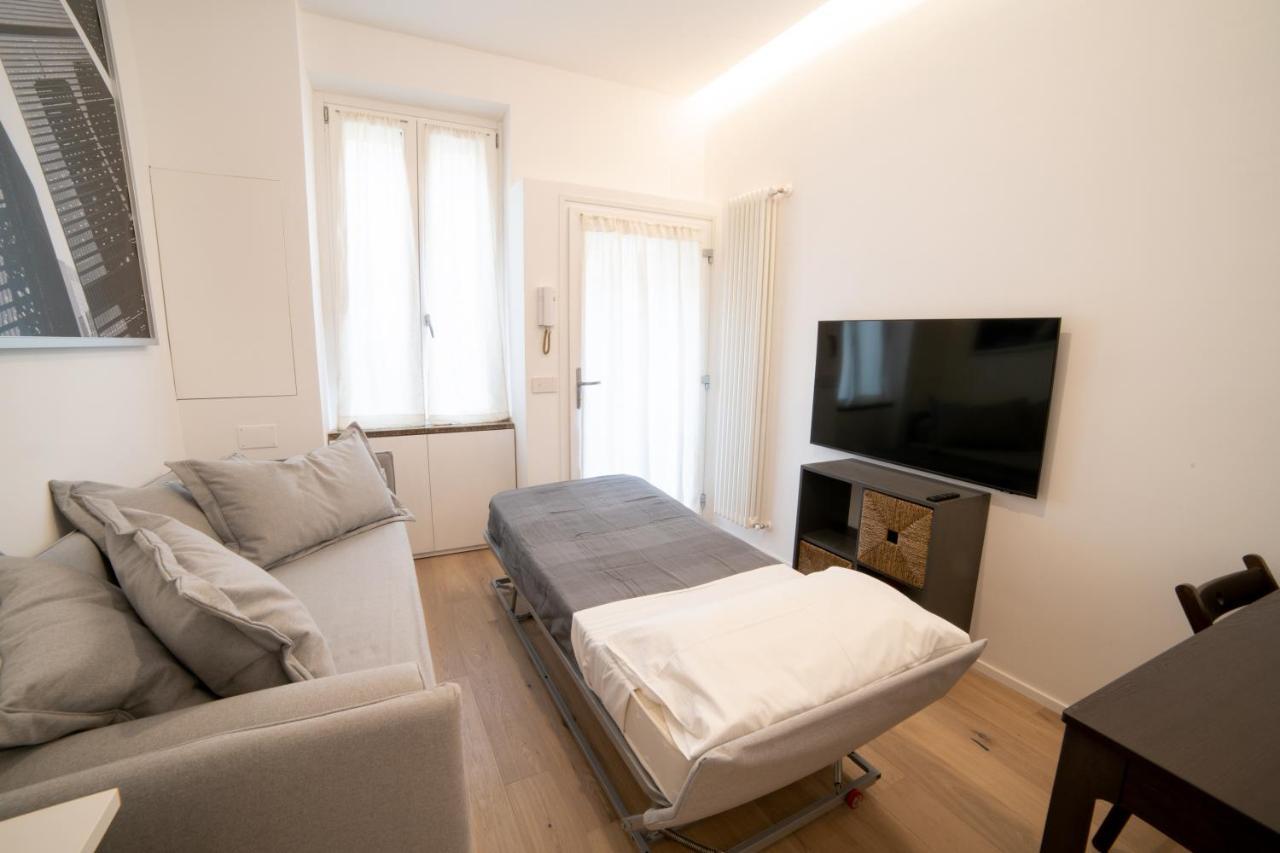 Navigli-Centro-Universita, Amazing New Apartment Μιλάνο Εξωτερικό φωτογραφία